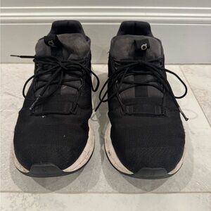 On Running Men's Black and White Athletic Shoes